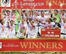 视频回放：亚冠赛场上球队展现出色配合(亚冠入场)